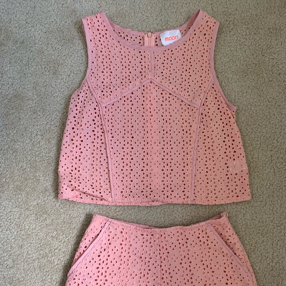 Super cute light pink tank and short set!